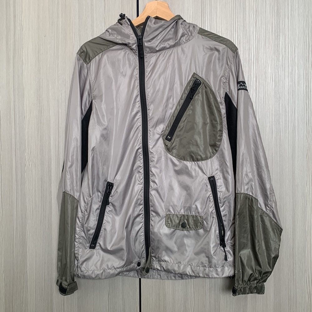 Manastash lightweight windbreaker